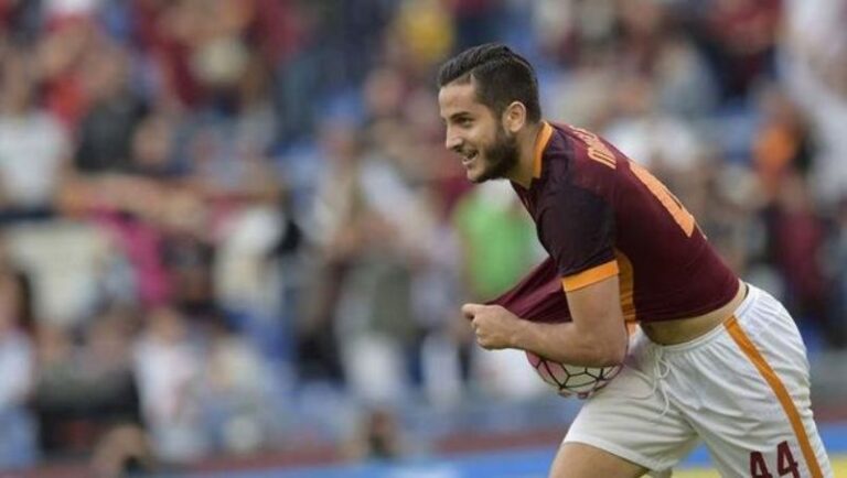 manolas