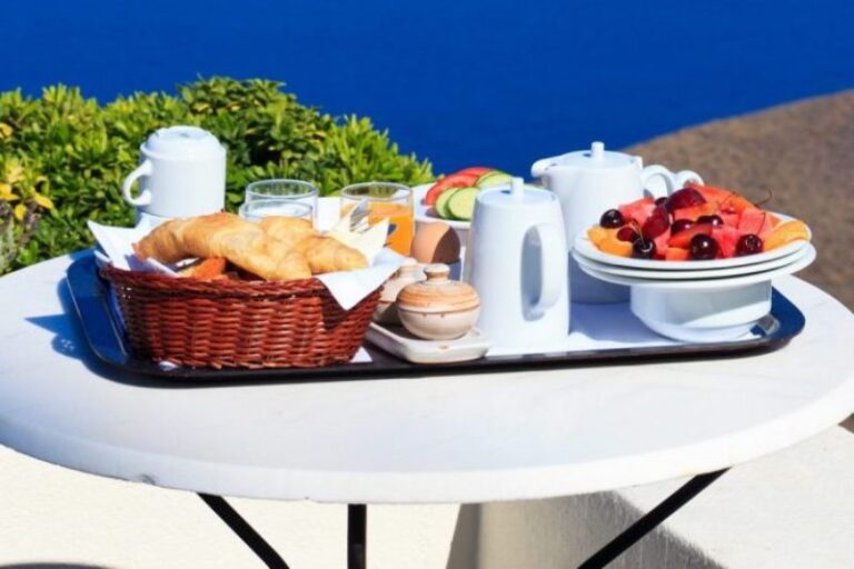 greek-breakfast-696x464