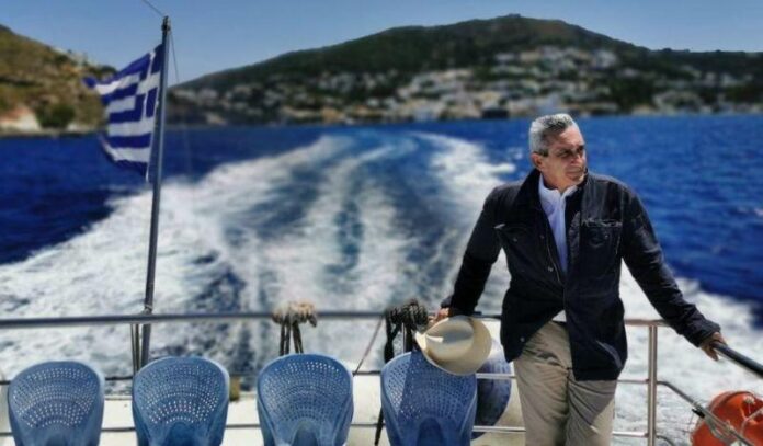 xatzimarkos_2.jpg