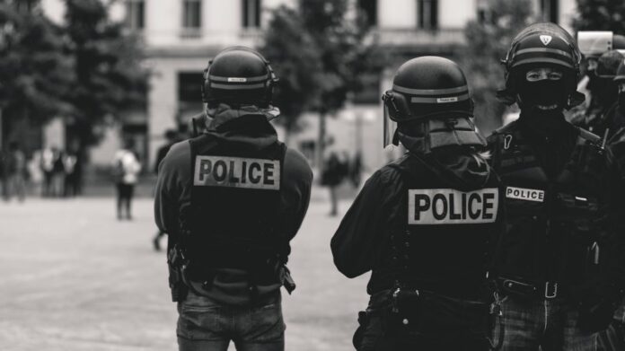 French_police