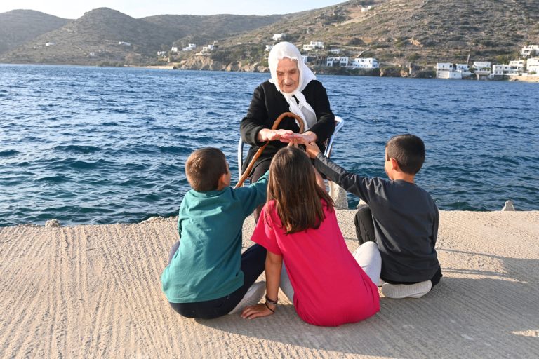 Cycladic Identity: Η ανάδειξη της πολιτιστικής κληρονομιάς μέσα από επτά προγράμματα