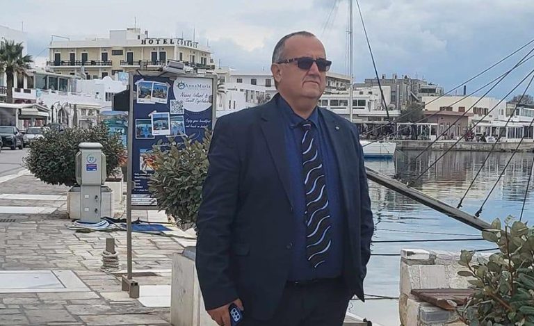 Μ. Μαυρογιάννης: Γιατί μιλάει για πολιτική .. παράσταση μέσω social media Μ. Μαυρογιάννης: Γιατί μιλάει για πολιτική .. παράσταση μέσω social media